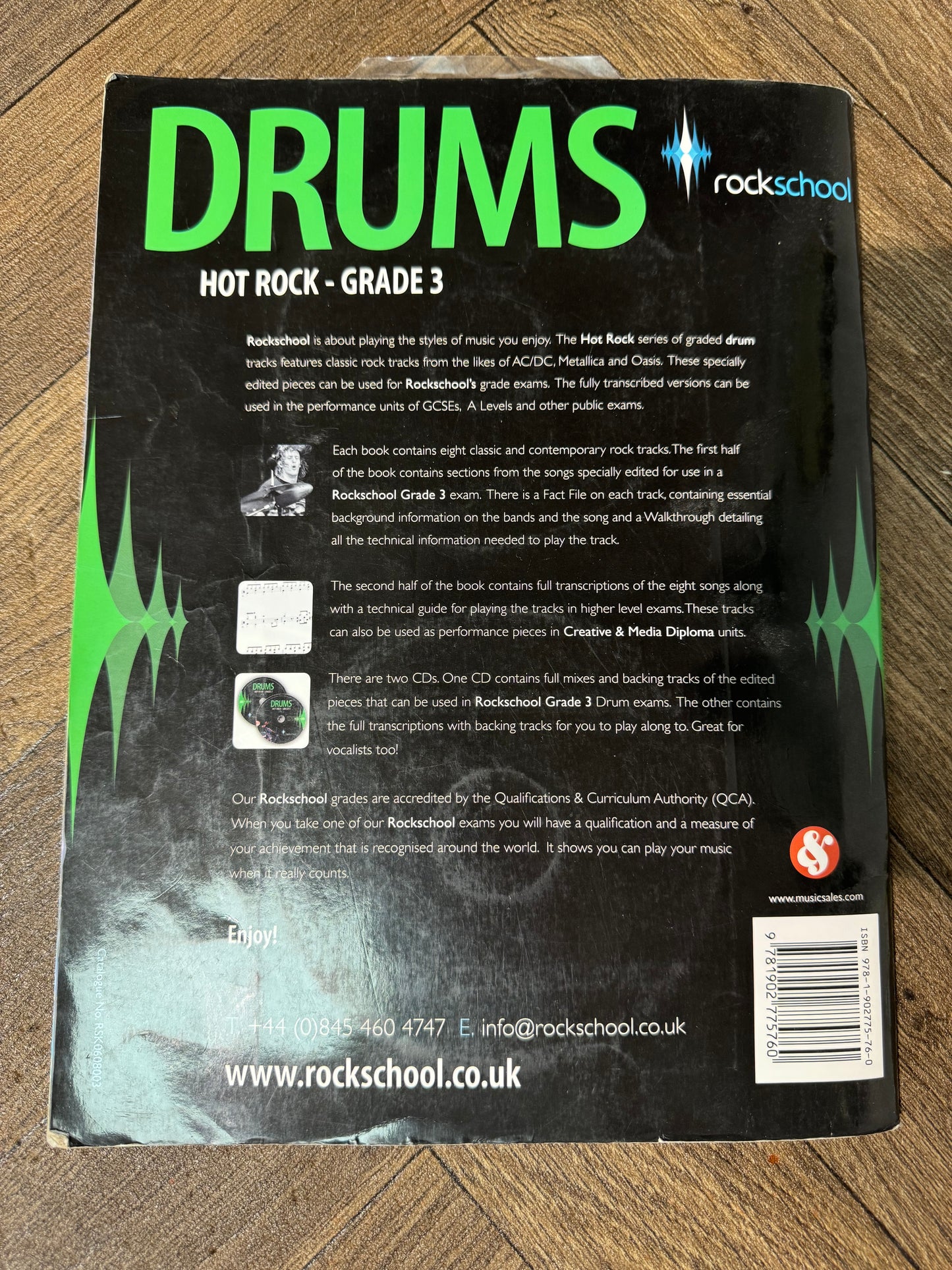 Rockschool Drums Hot Rock Grade 3 Drum Book / Music Notation