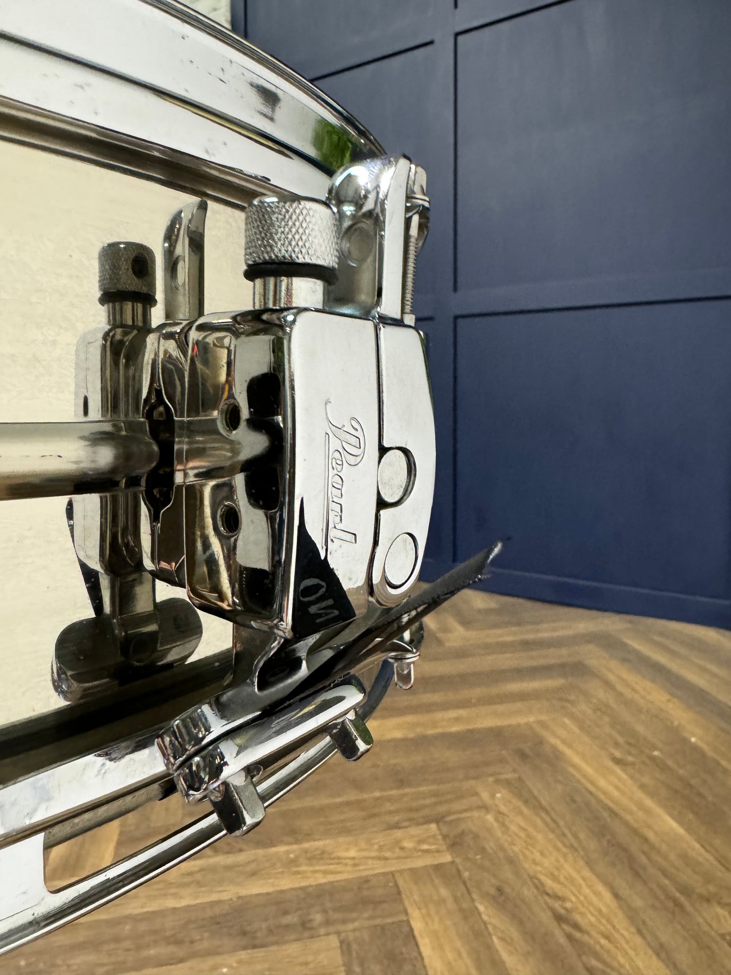 Pearl Custom Alloy Sensitone Steel 14” x 5.5” Snare Drum / 8-Lug #NV42