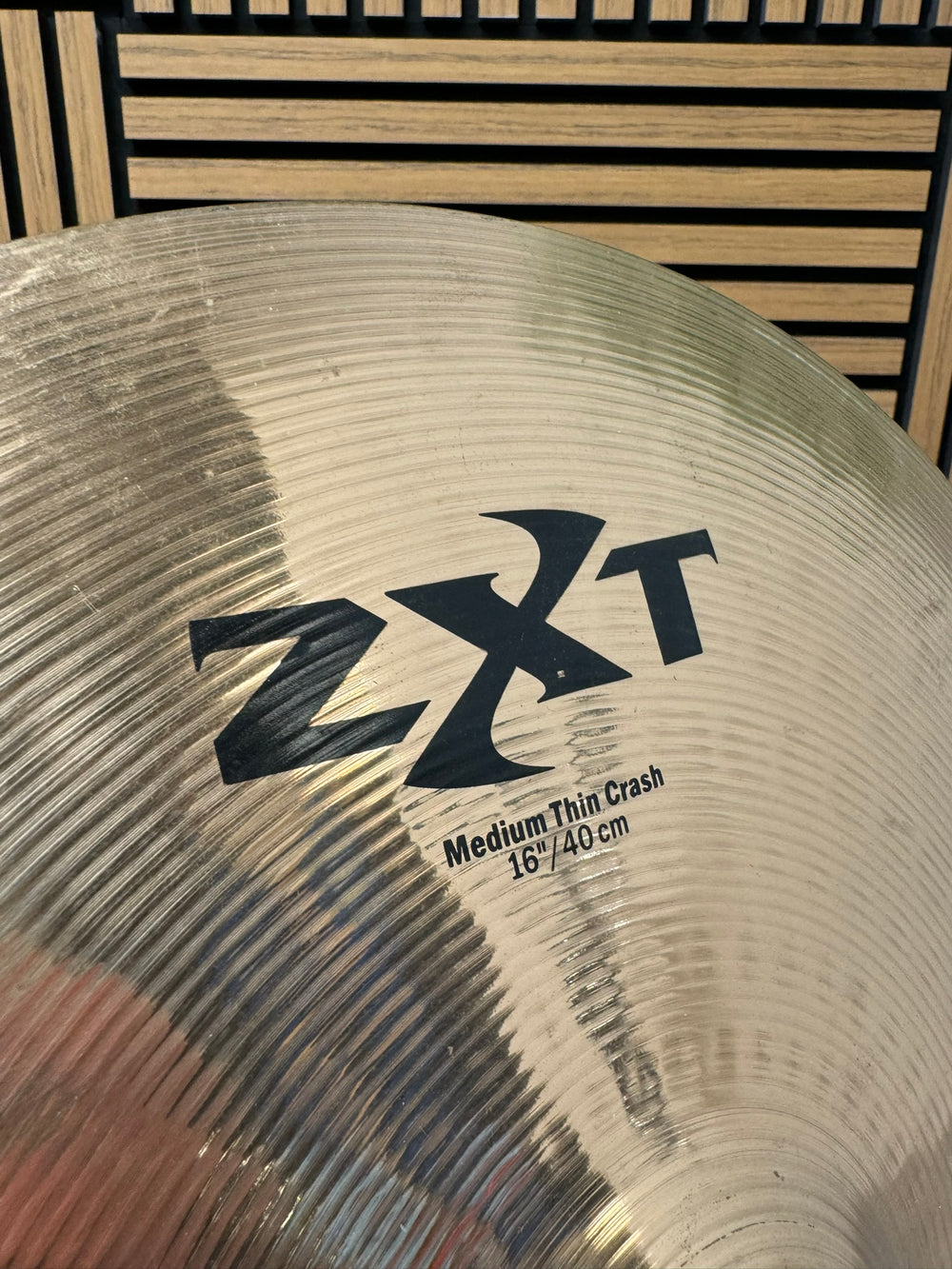 Zildjian ZXT Medium Thin Crash 16"/40cm Cymbal / Accessory #VT39