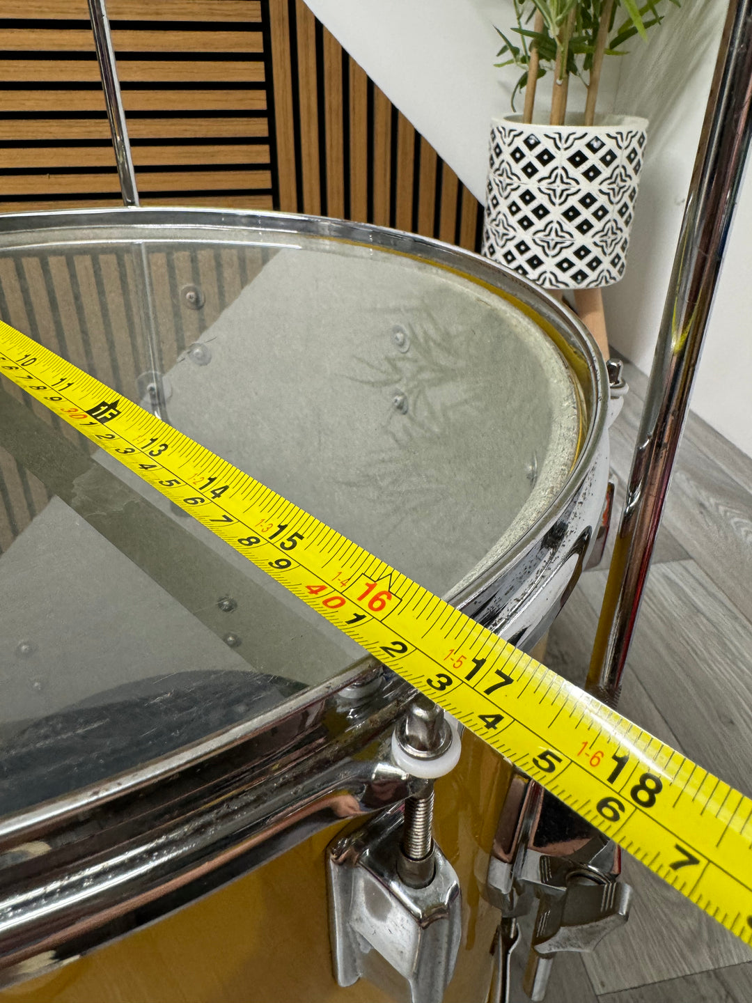 Vintage Pearl 16” x 15” Floor Tom Drum / Yellow  / 1970's #OI28