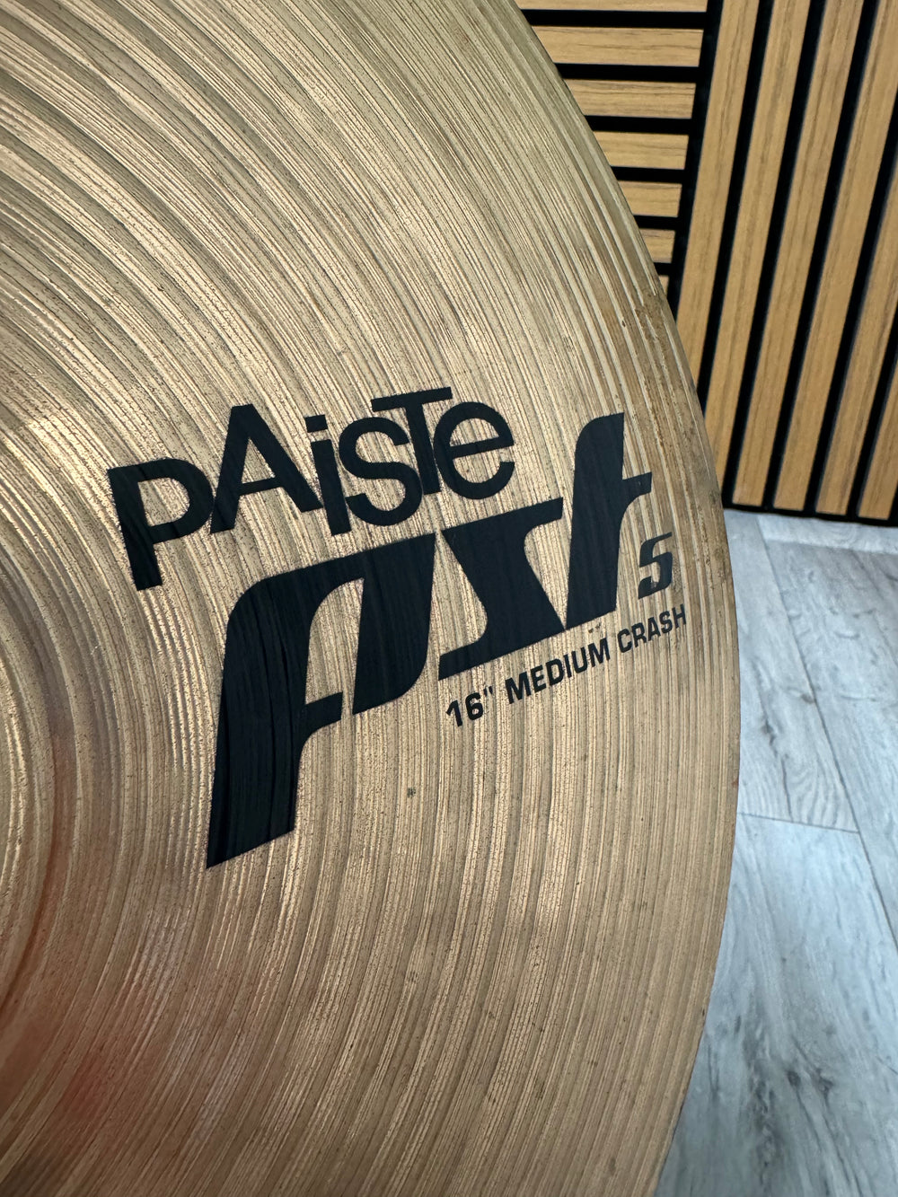 Paiste PST5 Medium Crash 16"/41cm Cymbal / Accessory #VC12