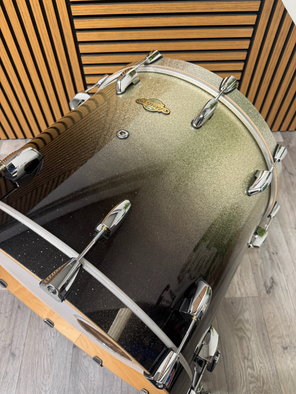 Pearl Masters MCX All Maple Shell 22"x18" Bass Drum / Kick Drum #VX