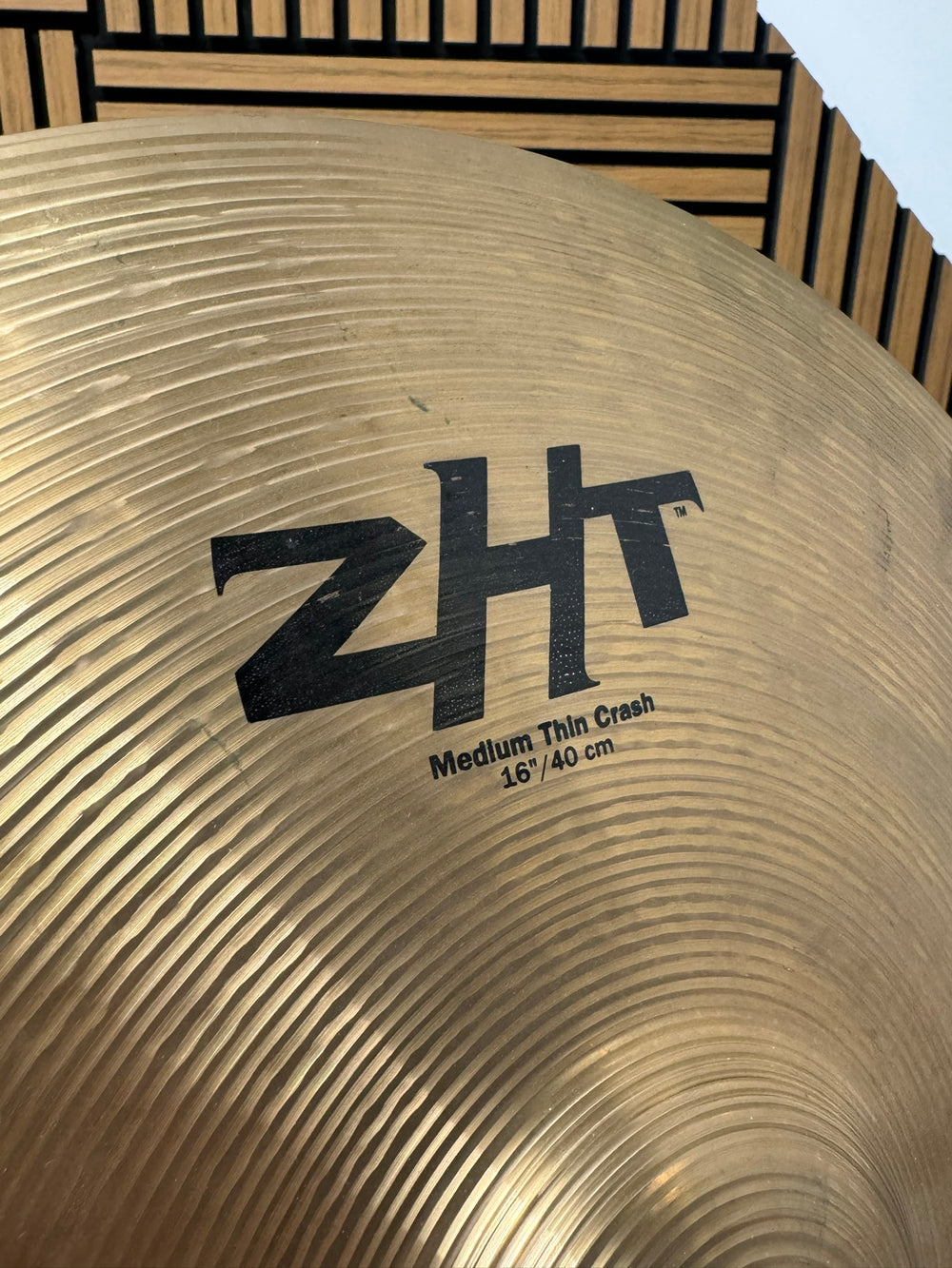 Zildjian ZHT Medium Thin Crash 16"/40cm Cymbal / Accessory #VX26