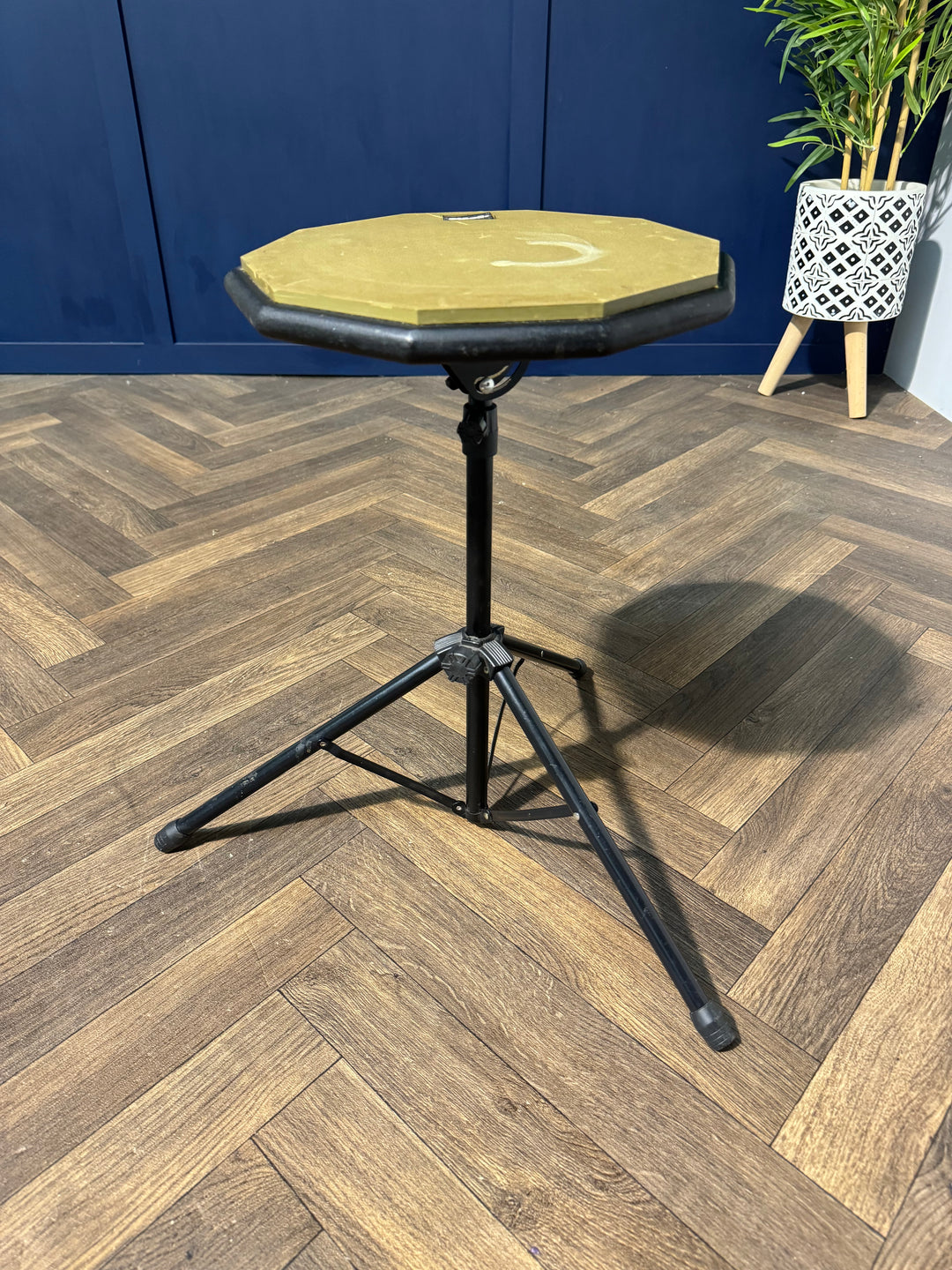 Stagg 11" Drum Practice Pad with Stand / Accessory #NY72