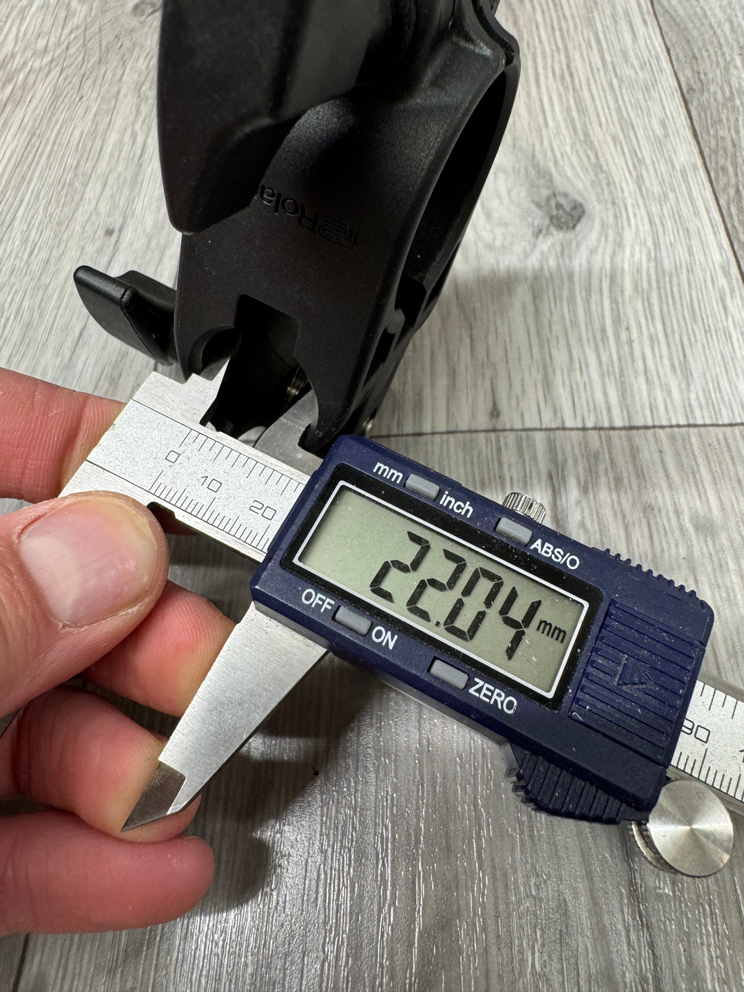 Roland Electric Drum Rack Clamp 22mm / Accessory / Hardware #OL20
