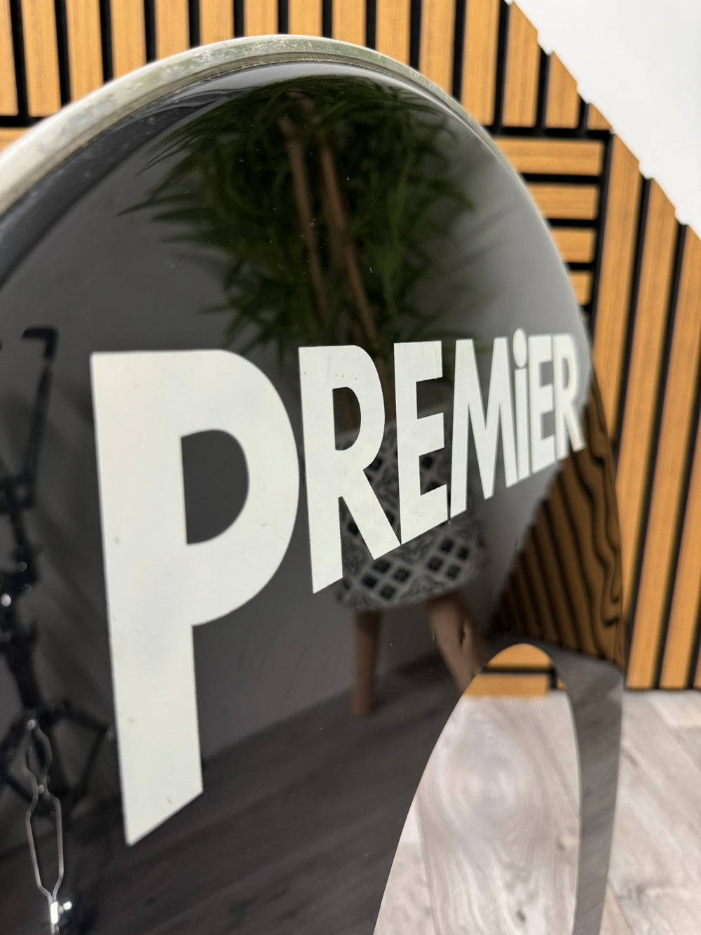 Premier Resonant Bass 20" Drum Head / Black #WP25