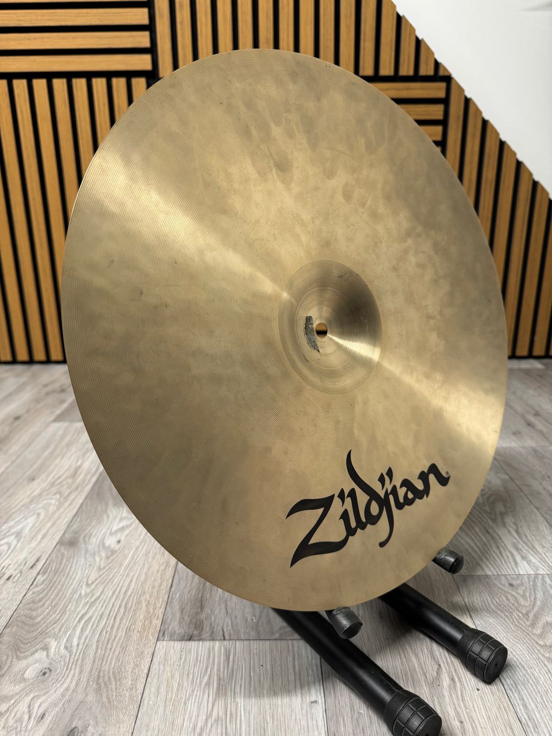 Zildjian K Dark Thin Crash Cymbal 17”/43cm / Drum Accessory #VE40