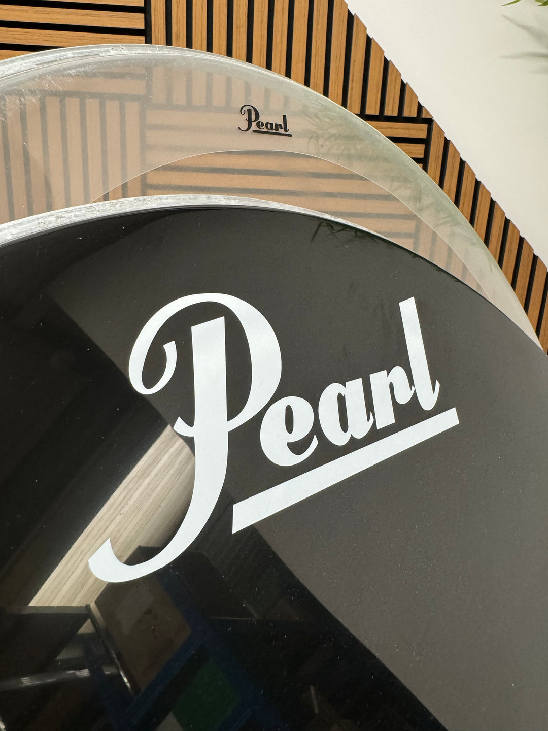 Pearl by Remo Bass 22" Drum Heads (Pair) / Black & Clear #OM113