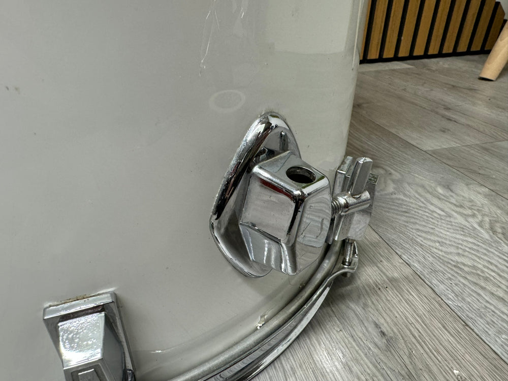 Vintage REMO 16”x16” Floor Tom Drum / Hardware / White #WL84