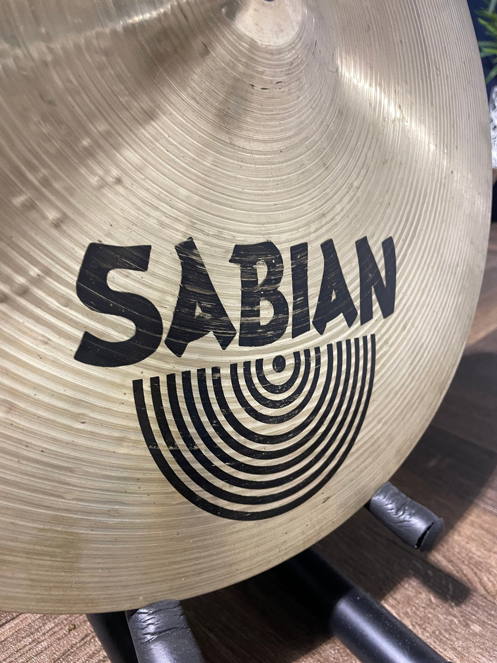 Sabian HH Medium Thin Crash 16"/40cm Cymbal / Drum Accessory #JZ11