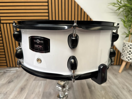 G4M Snare Drum 14” x 5.5” / 8-Lug / Wood Shell / White #WJ13