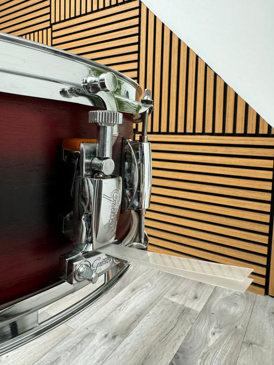 Gretsch Catalina Ash 14” x 5.5” Snare Drum / 8-Lug / Red Fade #OO43