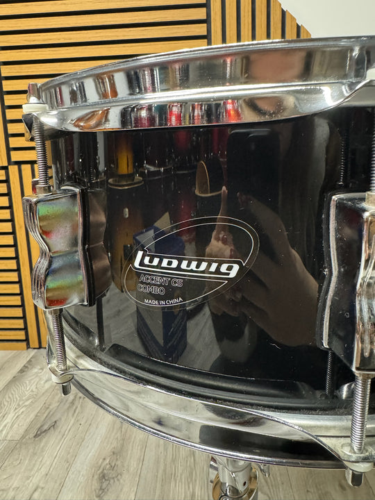 Ludwig Accent CS Snare Drum 14” x 5.5” / 8-Lug / Black #OW20