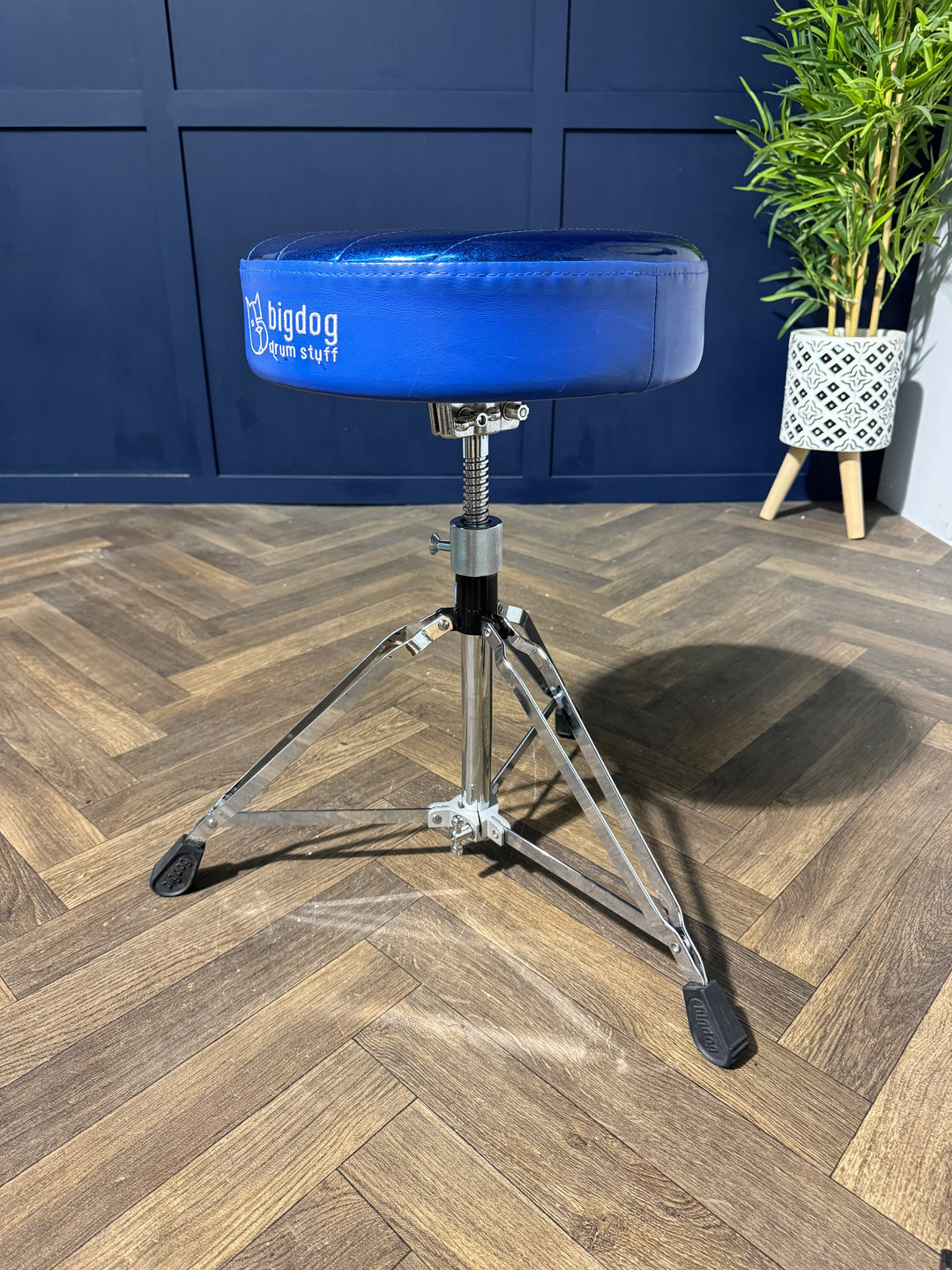 Big Dog Drum Stool Throne / Round Top / Drum Hardware #OB10
