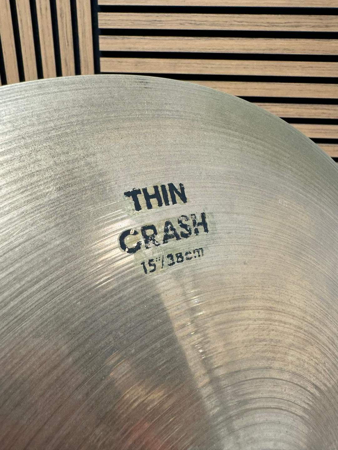 Zildjian Avedis Thin Crash Cymbal 15"/38cm Cymbal #WS10