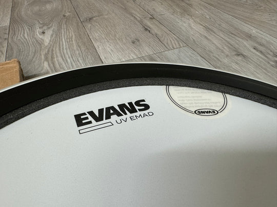 EVANS UV EMAD Coated Batter Tom 18" Drum Head #WE115