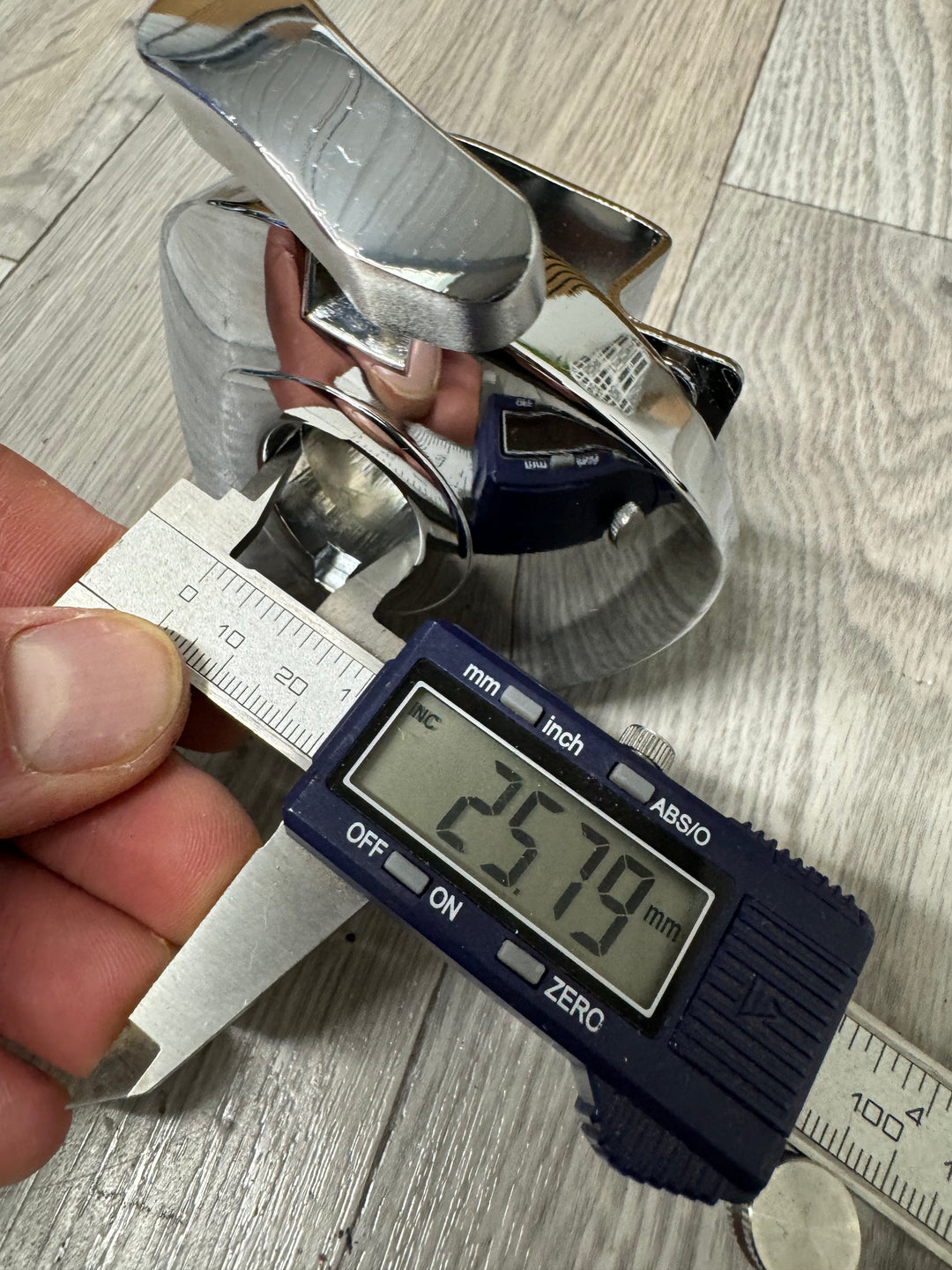 Premier Bass Drum Tom Arm 25mm Holder Single Post Mount #VK42