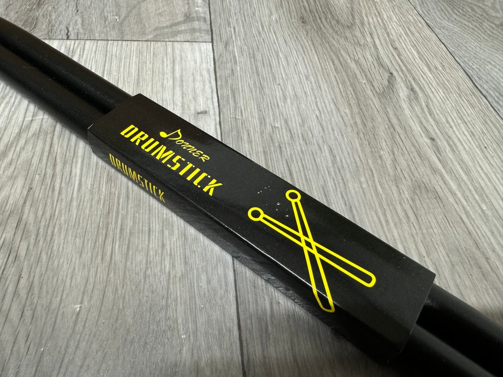 Black Drum Sticks 5A / Drum Sticks (Pair) #WE123