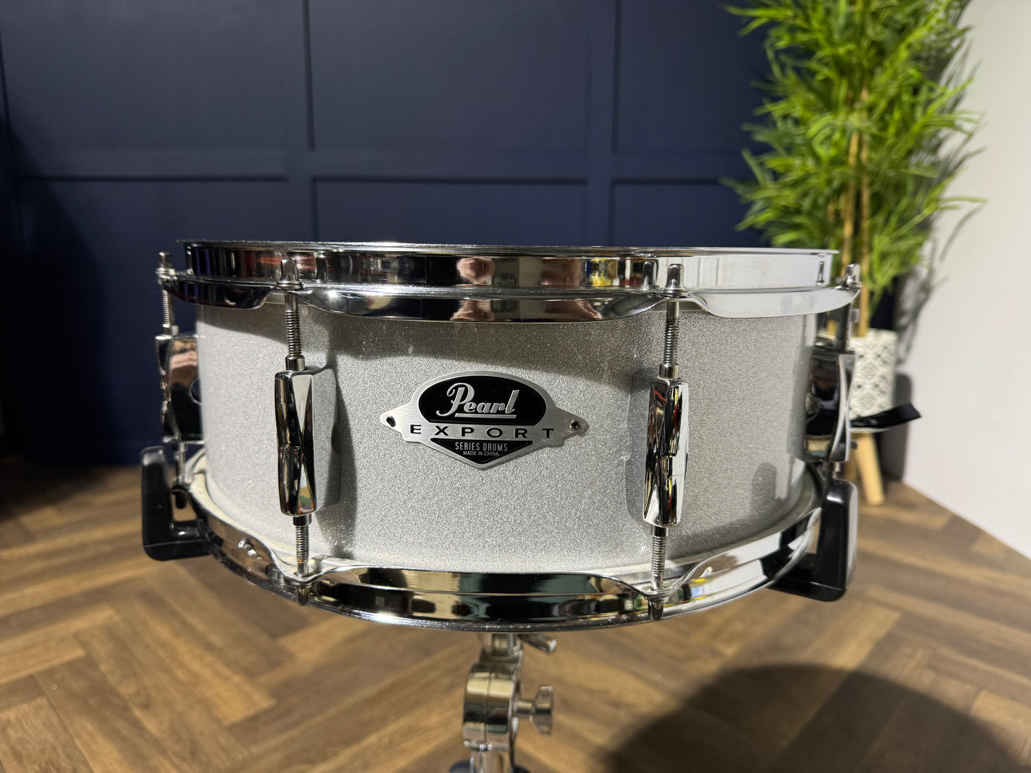 Pearl Export EXX 14” x 5.5” Snare Drum / 8-Lug / White Sparkle #MS112