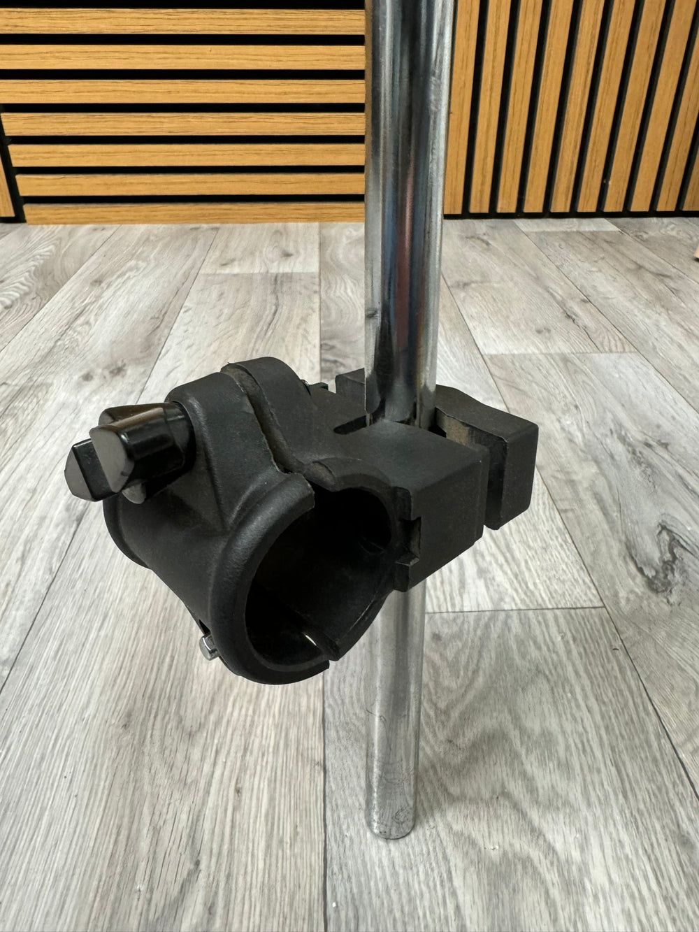 Alesis Cymbal Arm with Clamp / 19mm Anti Spin / Drum Hardware #WS82