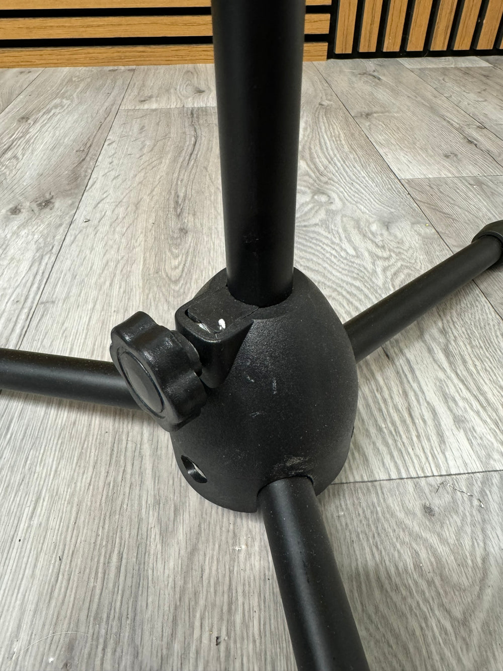 Low Level Microphone Stand with Boom / Mic Stand #WF123