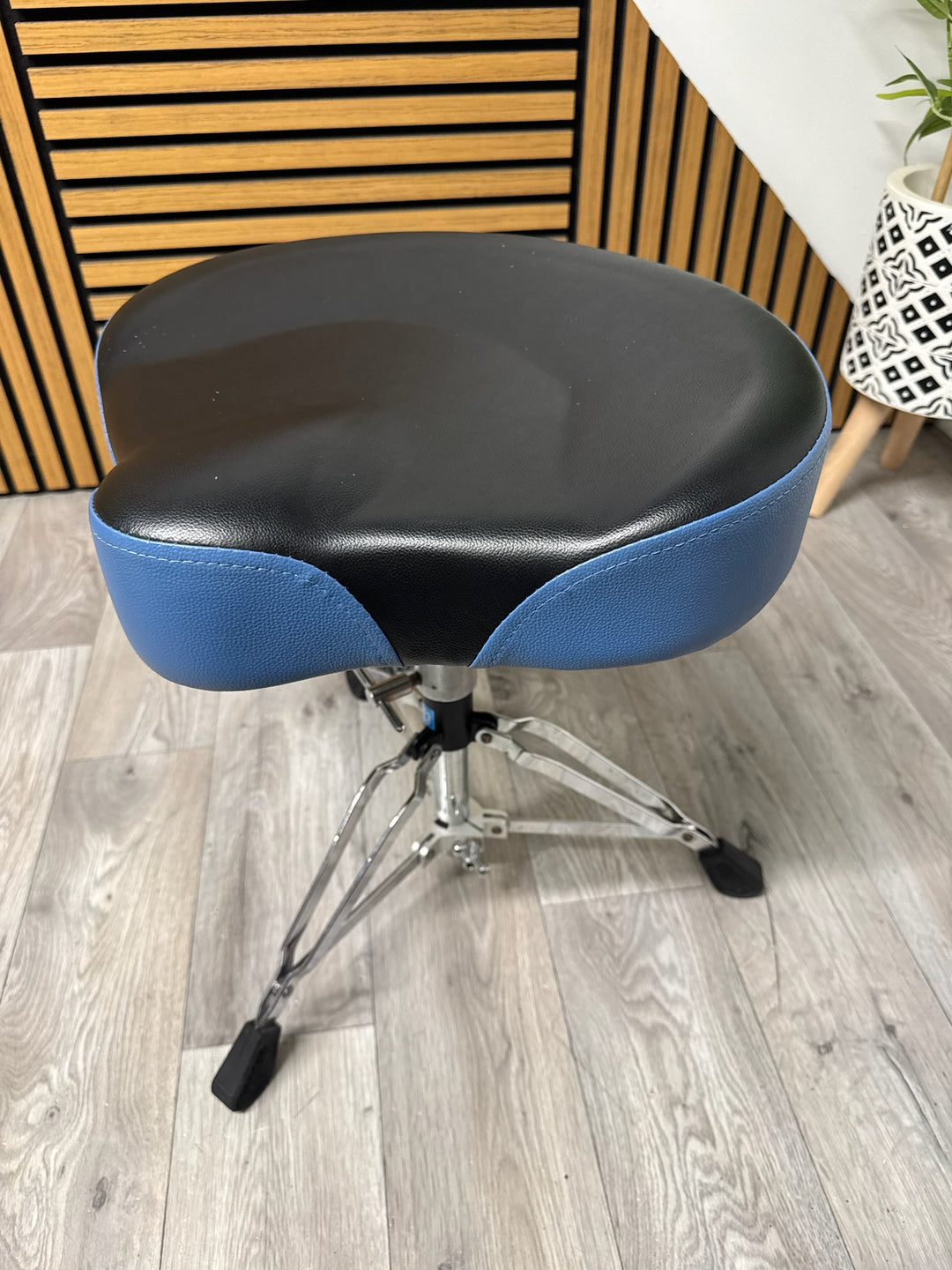 Big Dog Drum Stool Saddle Throne / Height Adjustable / Double Braced #WL36