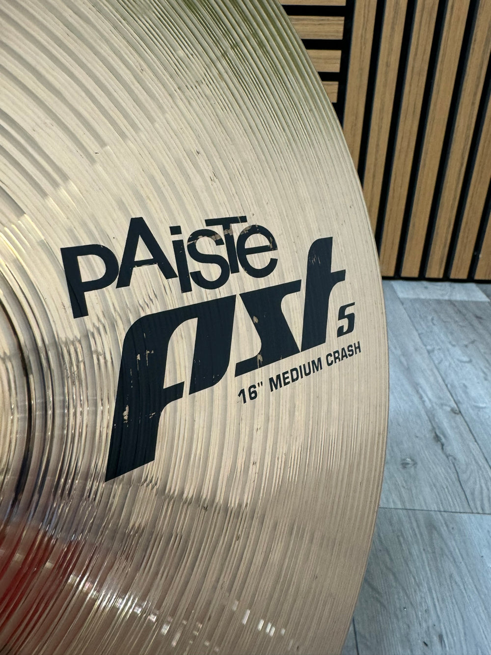 Paiste PST5 Medium Crash 16"/40cm Cymbal / Accessory #VO23