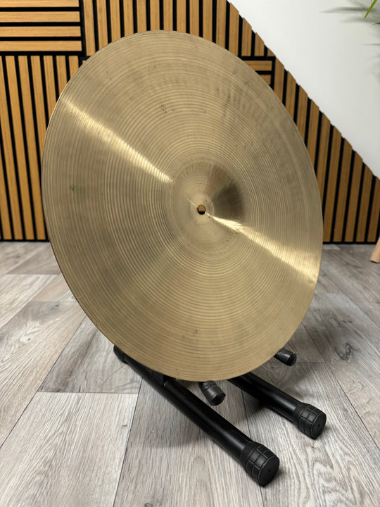 Anvil Medium Crash 16"/40cm Cymbal / Accessory #OU3