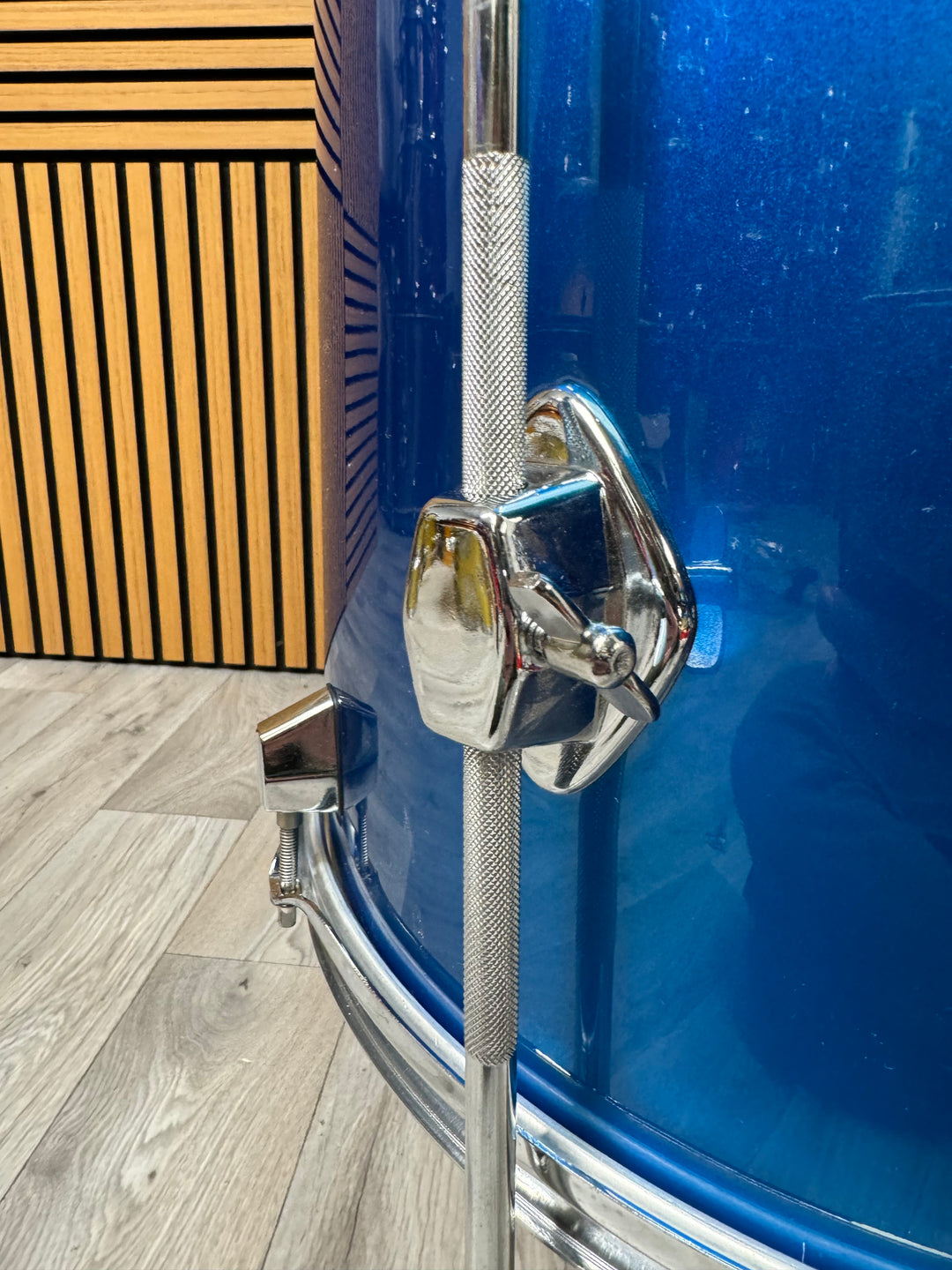 Session Pro 16” x 16” Floor Tom Drum with Legs / Blue #OU19