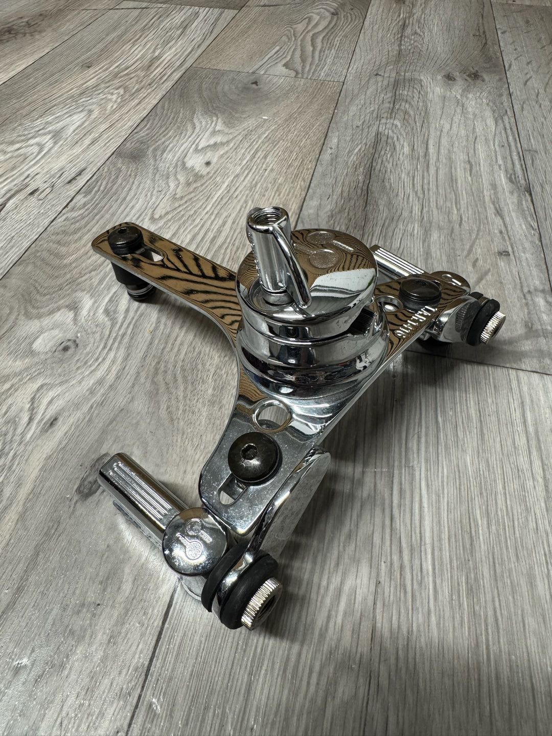 SONOR TAR 1416 Mount 14"-16" Suspension Rack Tom Mount #VK95