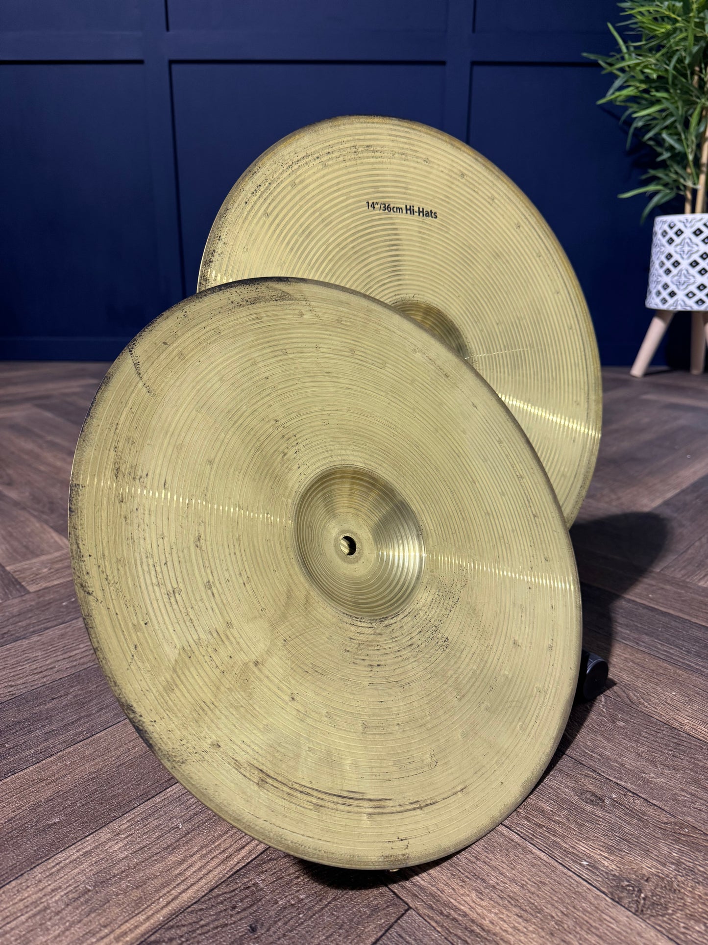 Solar by Sabian Hi Hats 14”/36cm Hi Hat Cymbals (Pair) #MV40