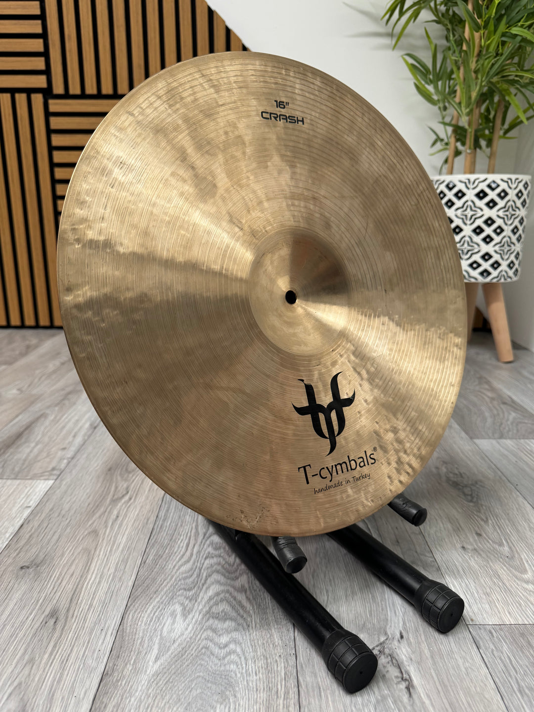 T-Cymbals T Classic Crash 16"/40cm Cymbal / Accessory #OF13