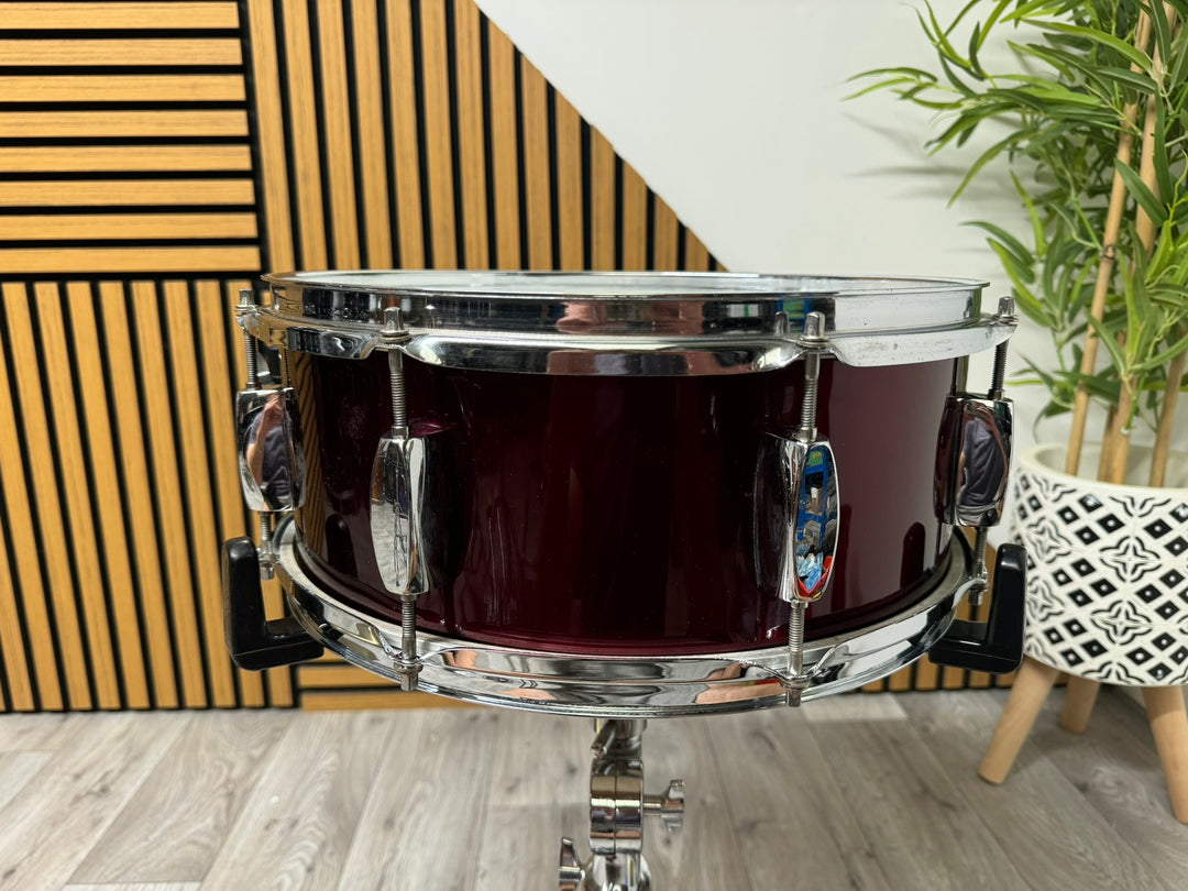 Pulse Snare Drum 14” x 5.5” / 6-Lug / Wood Shell / Dark Red #WI89