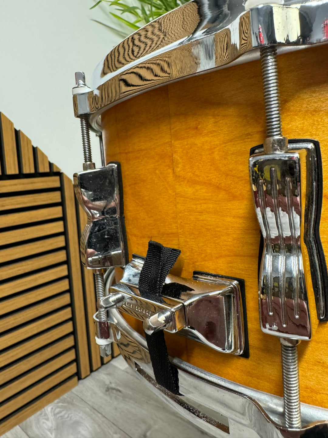 Ludwig Accent Snare Drum 14”x6.5” / 8-Lug / Wood Shell #VR35