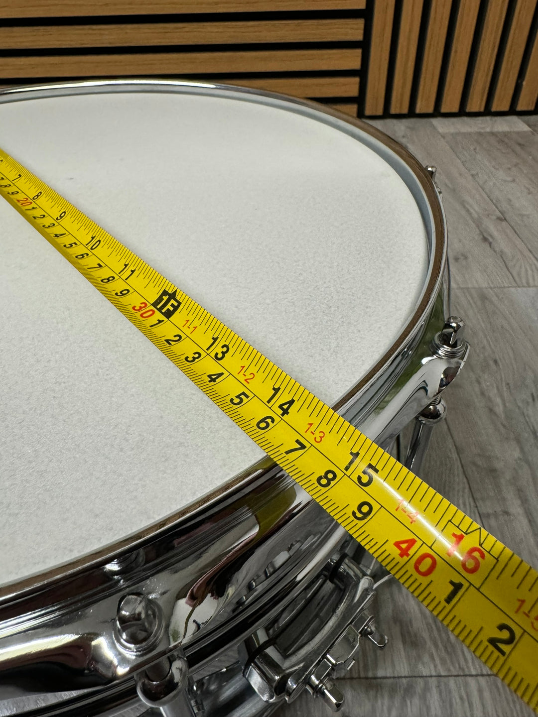 Ludwig Supralite Snare Drum 14”x6.5” / 10-Lug / Steel Shell #VR36