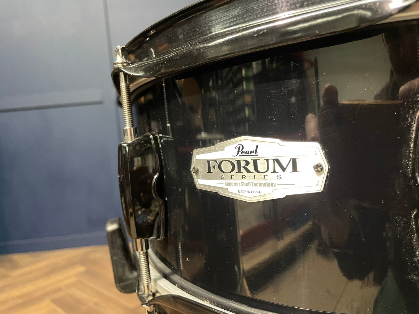Pearl Forum 14” x 5.5 ” 8 Lug Snare Drum / Black #LC40