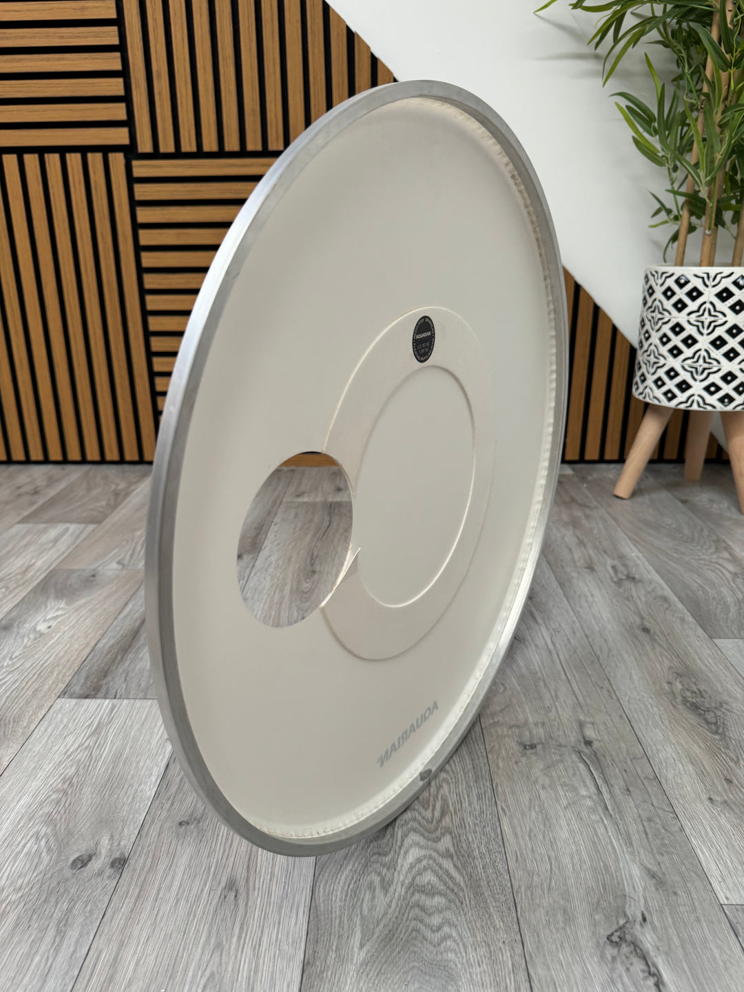 Aquarian Resonant Bass 20" Drum Head / White #OG44