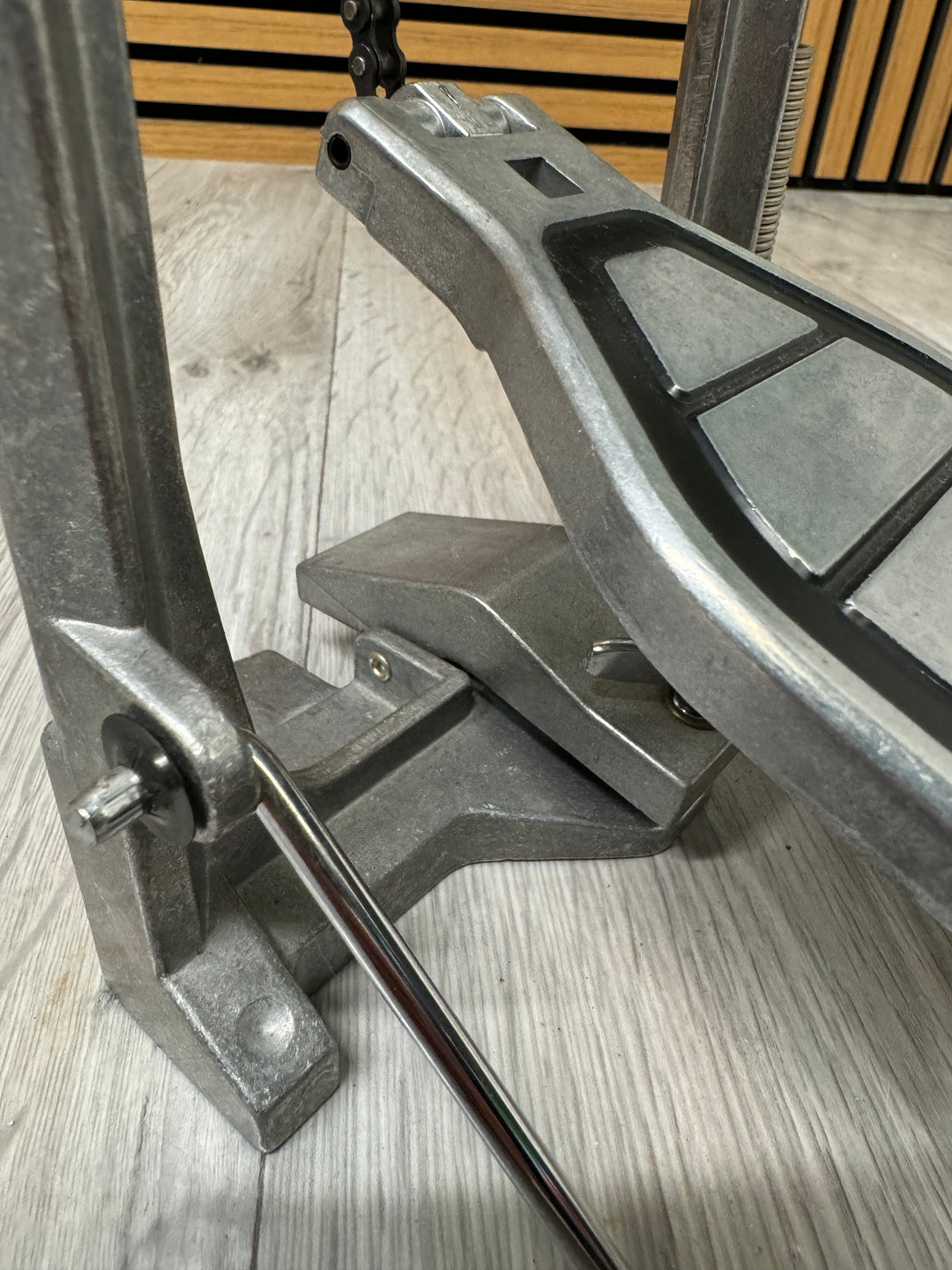 Pearl P-100 Single Bass Drum Kick Pedal / Hardware #OX41