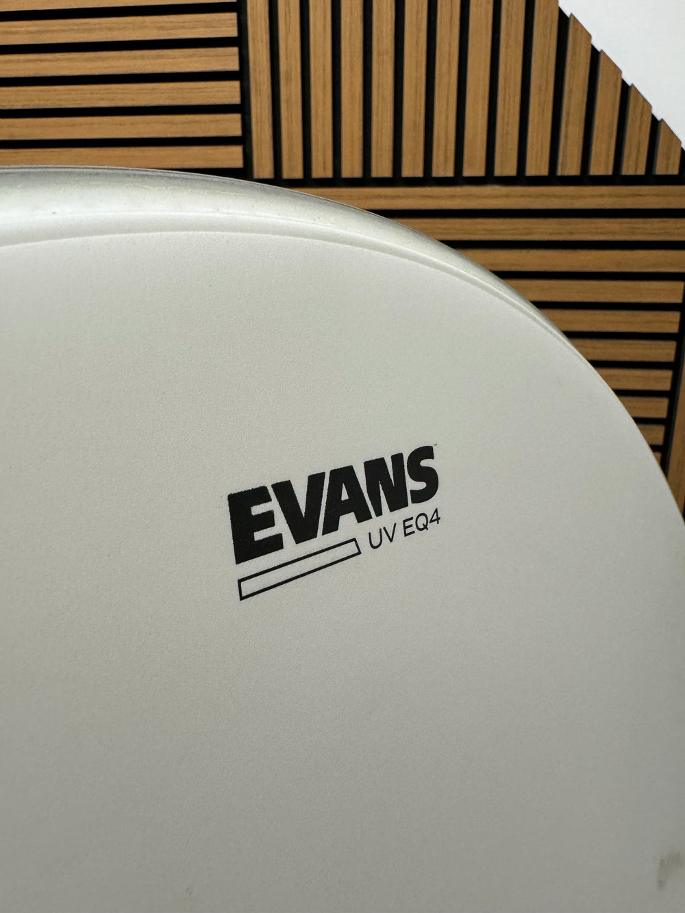 EVANS UV EQ4 Batter Bass 22" Drum Head / White Coated #OX53