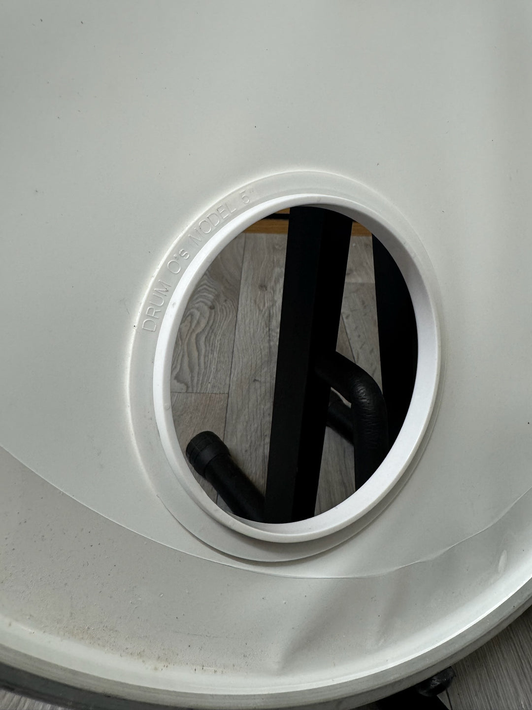 White Resonant Bass 222" Drum Head with Port Hole #VX40